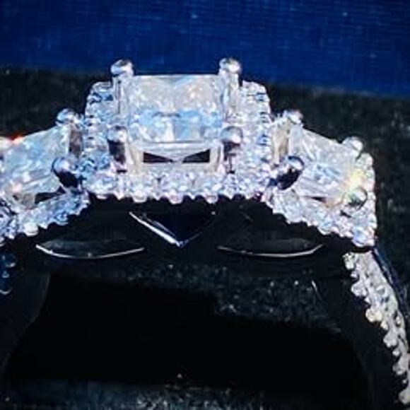 Vera Wang Love Princess Cut 2.33ct Three-Stone Engagement Ring - Picture 2 of 5